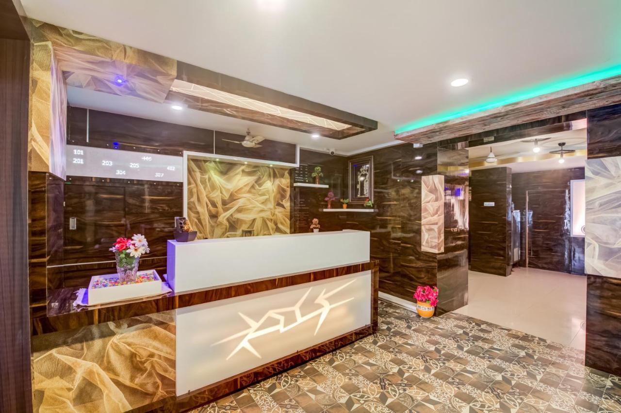 Hotel Tejasri Residency Vijayawāda Exterior foto
