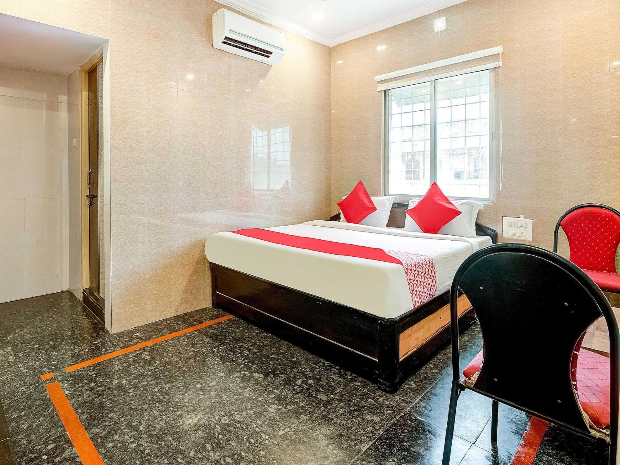 Hotel Tejasri Residency Vijayawāda Exterior foto